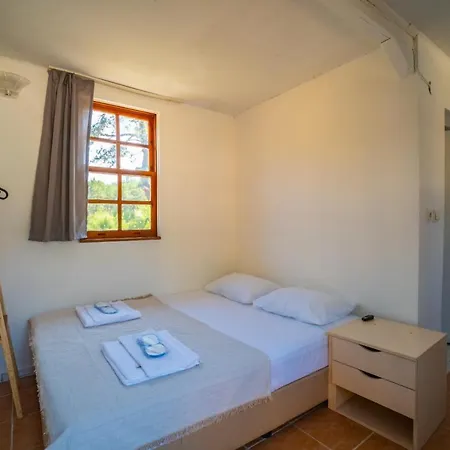 Otel Olympos Forest House Yazir (Kumluca)